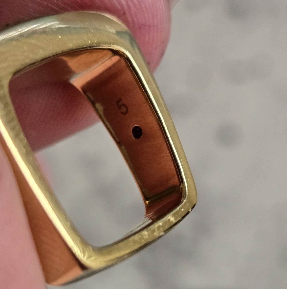 Henri Bendel Band Ring Size 5 - Picture 8 of 8